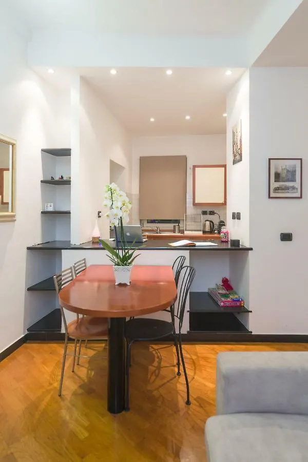Old Port Apartment 4 Beds 热那亚